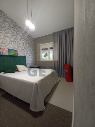Imagem Casa com 2 Quartos à Venda, 46 m² em Lídia Duarte - Camboriú Imagem Casa com 2 Quartos à Venda, 46 m² em Lídia Duarte - Camboriú