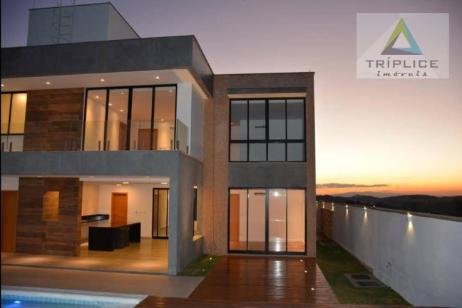 Imagem Casa com 4 Quartos à Venda, 498 m² em Spina Ville Ii - Juiz De Fora Imagem Casa com 4 Quartos à Venda, 498 m² em Spina Ville Ii - Juiz De Fora