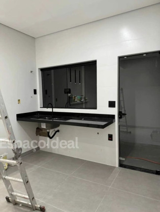 Imagem Casa com 3 Quartos à Venda, 181 m² em Vila Jardim Celina - Bauru Imagem Casa com 3 Quartos à Venda, 181 m² em Vila Jardim Celina - Bauru