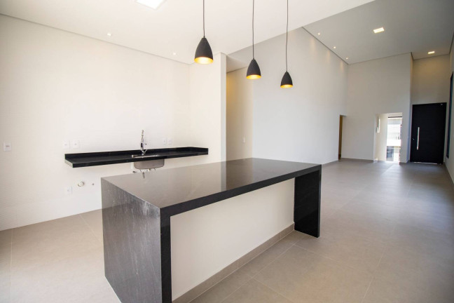 Imagem Casa de Condomínio com 3 Quartos à Venda, 202 m² em Jardim Celeste - Jundiaí