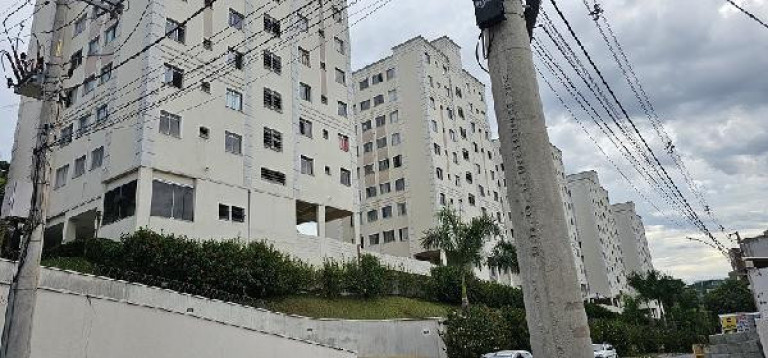 Apartamento com 2 Quartos à Venda, 48 m² em Cabral - Contagem