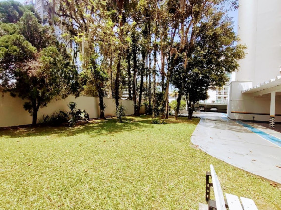 Imagem Apartamento com 3 Quartos à Venda, 176 m² em Atiradores - Joinville