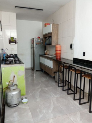 Imagem Casa com 2 Quartos à Venda, 120 m² em São Pedro - Esmeraldas Imagem Casa com 2 Quartos à Venda, 120 m² em São Pedro - Esmeraldas