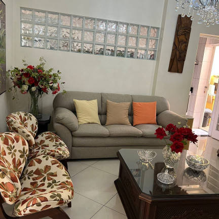 Imagem Casa com 3 Quartos à Venda, 360 m² em Centro - Bauru Imagem Casa com 3 Quartos à Venda, 360 m² em Centro - Bauru