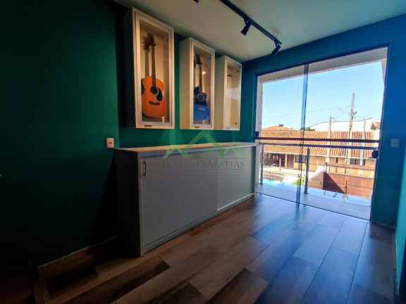 Imagem Casa com 4 Quartos à Venda, 144 m² em Centro - Balneário Barra Do Sul