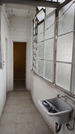Imagem Imóvel com 3 Quartos à Venda, 25 m² em Copacabana - Rio De Janeiro Imagem Imóvel com 3 Quartos à Venda, 25 m² em Copacabana - Rio De Janeiro