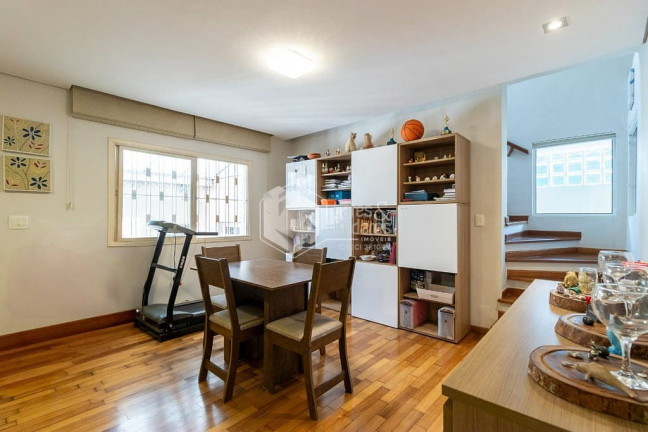 Imagem Casa com 3 Quartos à Venda, 189 m² em Parque Jabaquara - São Paulo Imagem Casa com 3 Quartos à Venda, 189 m² em Parque Jabaquara - São Paulo