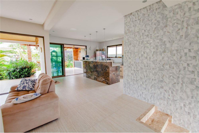 Imagem Casa com 3 Quartos à Venda, 234 m² em Itacimirim - Camaçari Imagem Casa com 3 Quartos à Venda, 234 m² em Itacimirim - Camaçari