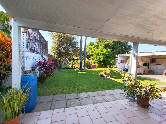 Imagem Casa com 3 Quartos à Venda, 280 m² em Centro - Itaqui Imagem Casa com 3 Quartos à Venda, 280 m² em Centro - Itaqui