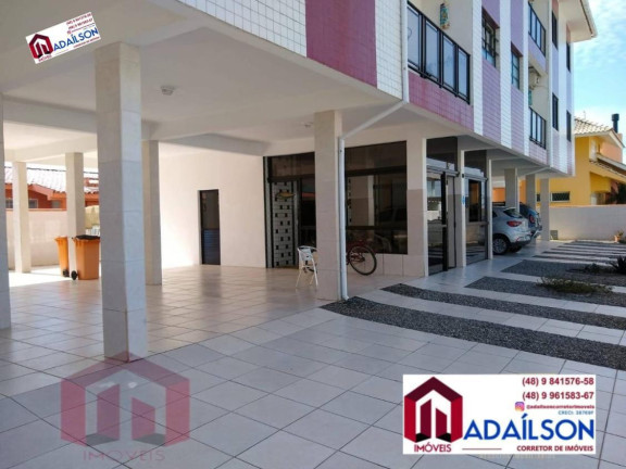Imagem Imóvel com 9 Quartos à Venda, 720 m²