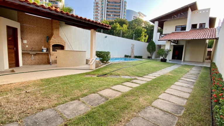 Imagem Casa com 4 Quartos à Venda, 315 m² em Sapiranga - Fortaleza Imagem Casa com 4 Quartos à Venda, 315 m² em Sapiranga - Fortaleza