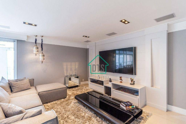 Imagem Apartamento com 3 Quartos à Venda, 224 m² em Tatuapé - São Paulo