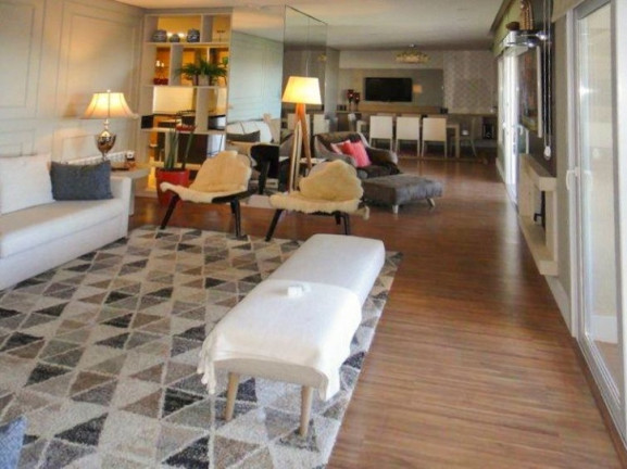 Imagem Cobertura com 4 Quartos à Venda, 196 m² em Centro - Gramado Imagem Cobertura com 4 Quartos à Venda, 196 m² em Centro - Gramado