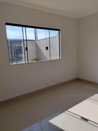 Imagem Imóvel com 3 Quartos à Venda, 81 m² em Jardim Rio De Janeiro - Sarandi Imagem Imóvel com 3 Quartos à Venda, 81 m² em Jardim Rio De Janeiro - Sarandi