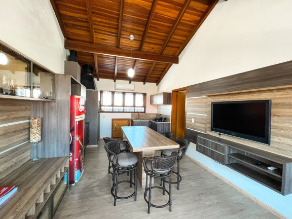 Imagem Casa com 3 Quartos à Venda, 210 m² em Moinhos De Vento - Canoas Imagem Casa com 3 Quartos à Venda, 210 m² em Moinhos De Vento - Canoas
