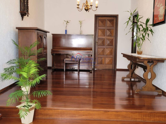 Imagem Casa com 3 Quartos à Venda, em Guarulhos Imagem Casa com 3 Quartos à Venda, em Guarulhos