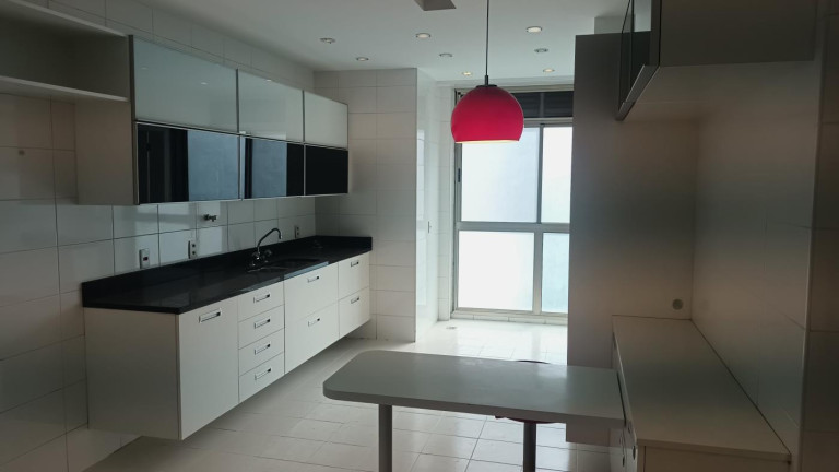 Imagem Apartamento com 4 Quartos à Venda, 333 m² em Barra Da Tijuca - Rio De Janeiro