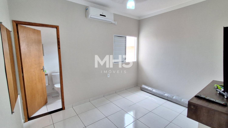 Imagem Casa com 2 Quartos à Venda, 82 m² em Chácara Santa Antonieta (nova Veneza) - Sumaré Imagem Casa com 2 Quartos à Venda, 82 m² em Chácara Santa Antonieta (nova Veneza) - Sumaré