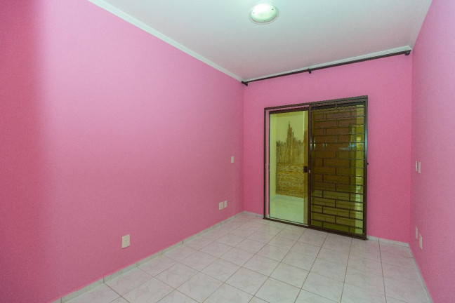 Imagem Casa com 3 Quartos à Venda, 260 m² em Cidade Industrial - Curitiba Imagem Casa com 3 Quartos à Venda, 260 m² em Cidade Industrial - Curitiba