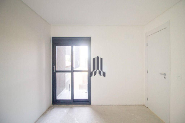 Imagem Sobrado com 4 Quartos à Venda, 130 m² em Portão - Curitiba Imagem Sobrado com 4 Quartos à Venda, 130 m² em Portão - Curitiba