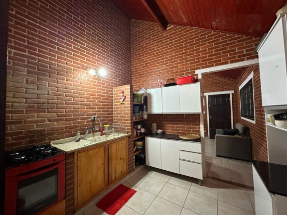 Imagem Sobrado com 3 Quartos à Venda, 215 m² em Clube Dos Oficiais - Suzano Imagem Sobrado com 3 Quartos à Venda, 215 m² em Clube Dos Oficiais - Suzano