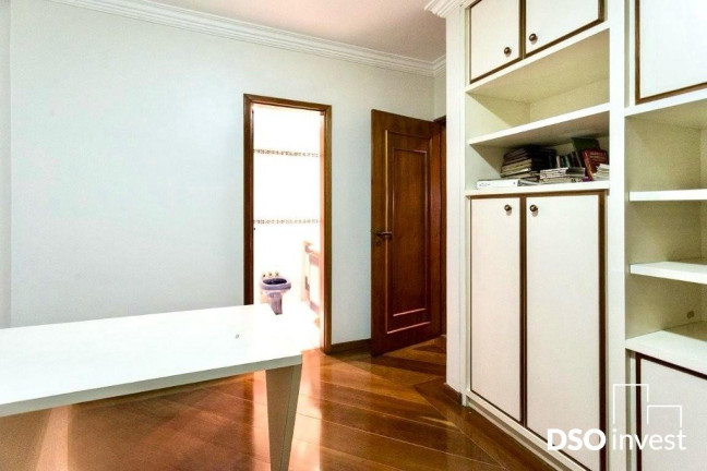 Imagem Apartamento com 4 Quartos à Venda, 240 m² em Planalto Paulista - São Paulo