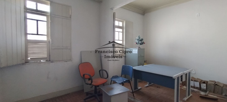 Imagem Sobrado com 2 Quartos à Venda, 221 m² em Centro - Guaratinguetá Imagem Sobrado com 2 Quartos à Venda, 221 m² em Centro - Guaratinguetá