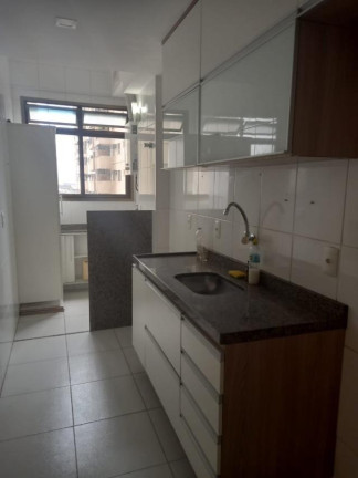Imagem Imóvel com 2 Quartos à Venda, 75 m² em Centro - Niterói Imagem Imóvel com 2 Quartos à Venda, 75 m² em Centro - Niterói