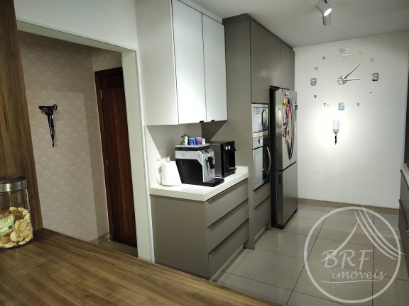 Imagem Apartamento com 3 Quartos à Venda, 183 m² em Balneário - Florianópolis Imagem Apartamento com 3 Quartos à Venda, 183 m² em Balneário - Florianópolis