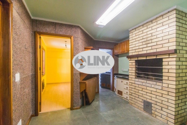 Imagem Apartamento com 3 Quartos à Venda, 142 m² em Higienópolis - Porto Alegre Imagem Apartamento com 3 Quartos à Venda, 142 m² em Higienópolis - Porto Alegre