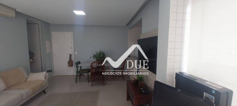 Imagem Apartamento com 1 Quarto à Venda, 52 m² em Gonzaga - Santos