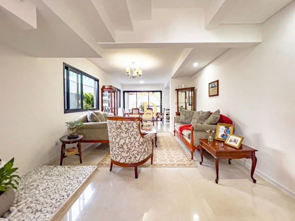 Imagem Casa de Condomínio com 3 Quartos à Venda, 212 m² em Jardim Residencial Golden Park - Jacareí Imagem Casa de Condomínio com 3 Quartos à Venda, 212 m² em Jardim Residencial Golden Park - Jacareí