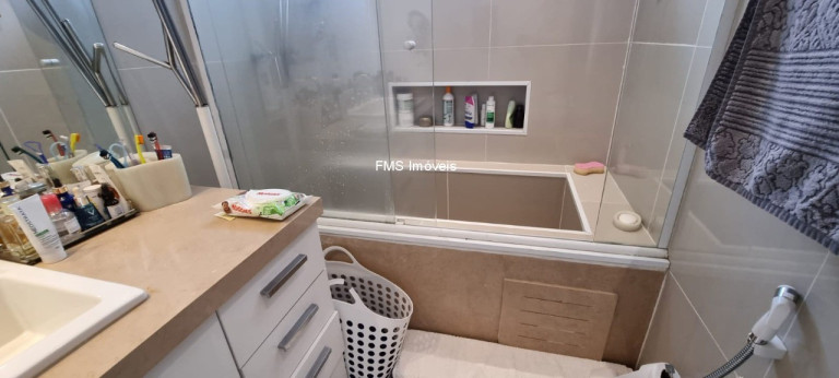 Imagem Imóvel com 4 Quartos à Venda, 138 m² em Aclimação - São Paulo Imagem Imóvel com 4 Quartos à Venda, 138 m² em Aclimação - São Paulo