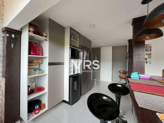 Imagem Casa com 3 Quartos à Venda, 142 m² em Parque São Luiz - Teresópolis Imagem Casa com 3 Quartos à Venda, 142 m² em Parque São Luiz - Teresópolis