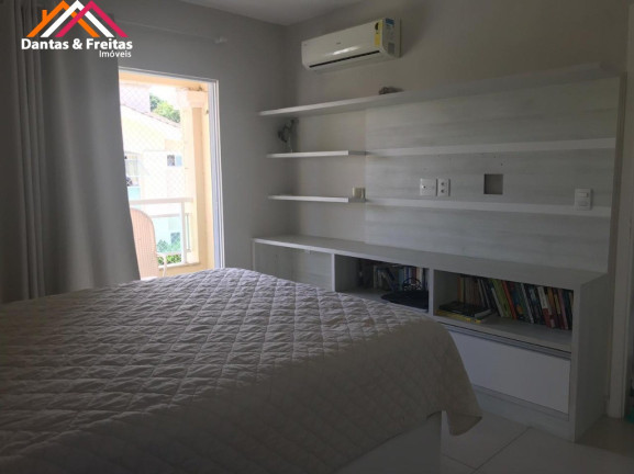 Imagem Imóvel com 3 Quartos à Venda, em Lagoa Redonda - Fortaleza Imagem Imóvel com 3 Quartos à Venda, em Lagoa Redonda - Fortaleza