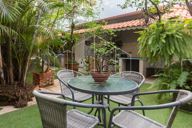 Imagem Casa com 3 Quartos à Venda, 332 m² em Jardim Europa - São Paulo