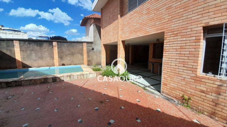 Imagem Casa com 3 Quartos à Venda, 300 m² em Floresta - Belo Horizonte Imagem Casa com 3 Quartos à Venda, 300 m² em Floresta - Belo Horizonte
