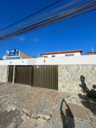 Imagem Casa com 4 Quartos à Venda, 568 m² em Coroa Do Meio - Aracaju Imagem Casa com 4 Quartos à Venda, 568 m² em Coroa Do Meio - Aracaju
