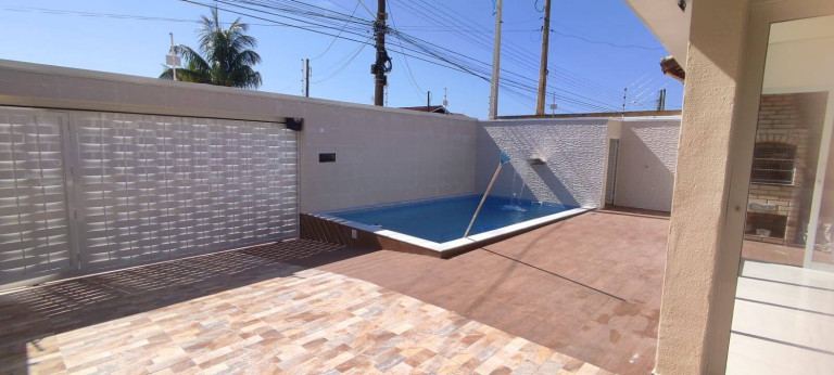 Imagem Casa com 3 Quartos à Venda, 250 m² em Jardim Imperador - Peruíbe Imagem Casa com 3 Quartos à Venda, 250 m² em Jardim Imperador - Peruíbe