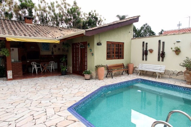 Imagem Casa com 3 Quartos à Venda ou Locação, 401 m² em Vila Petrópolis - Atibaia Imagem Casa com 3 Quartos à Venda ou Locação, 401 m² em Vila Petrópolis - Atibaia