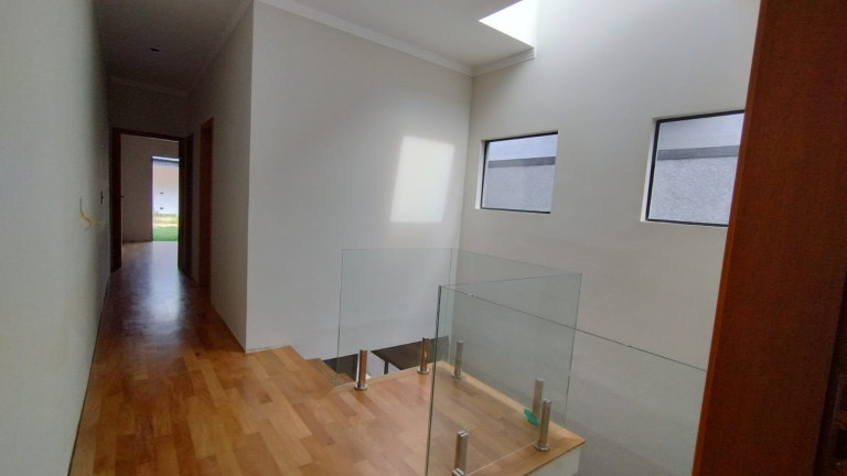 Imagem Casa com 3 Quartos à Venda, 126 m² em Jardim Do Lago - Atibaia Imagem Casa com 3 Quartos à Venda, 126 m² em Jardim Do Lago - Atibaia