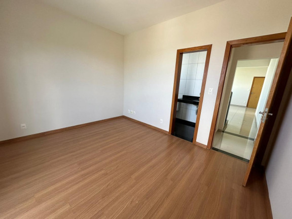 Imagem Apartamento com 3 Quartos à Venda, 280 m² em Cabral - Contagem