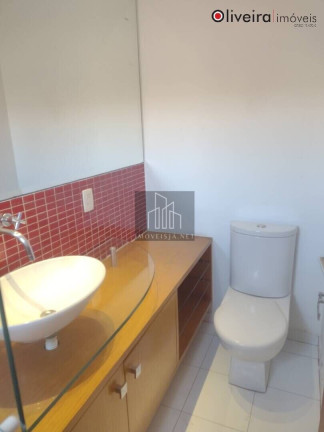Imagem Casa com 3 Quartos à Venda, 205 m² em Alphaville - Santana De Parnaíba Imagem Casa com 3 Quartos à Venda, 205 m² em Alphaville - Santana De Parnaíba