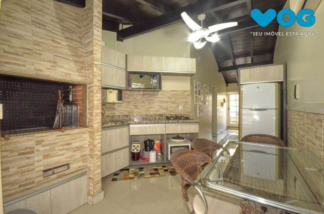 Imagem Casa com 4 Quartos à Venda, 220 m² em Centro Histórico - Porto Alegre