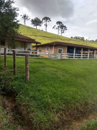 Imagem Chácara com 4 Quartos à Venda, 411.400 m² em Centro - Lagoinha Imagem Chácara com 4 Quartos à Venda, 411.400 m² em Centro - Lagoinha