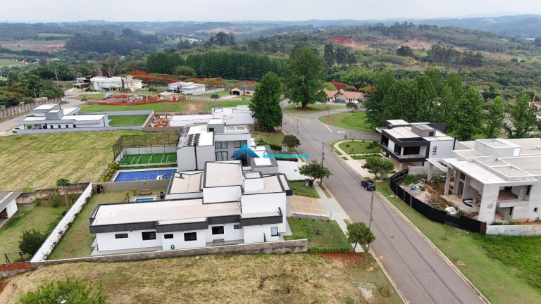 Imagem Casa com 3 Quartos à Venda, 340 m² em Caxambu - Jundiaí Imagem Casa com 3 Quartos à Venda, 340 m² em Caxambu - Jundiaí