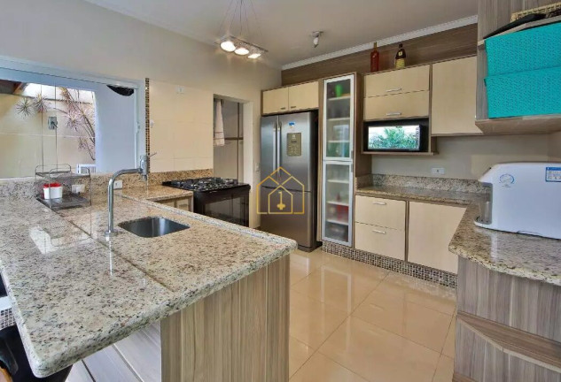 Imagem Sobrado com 3 Quartos à Venda, 313 m² em Vila Scarpelli - Santo André