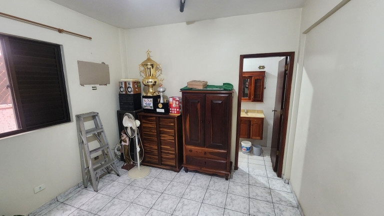 Imagem Casa com 4 Quartos à Venda, 500 m² em Campo Grande - Santos Imagem Casa com 4 Quartos à Venda, 500 m² em Campo Grande - Santos