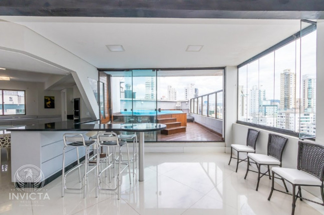 Imagem Cobertura com 5 Quartos à Venda, 623 m² em Centro - Balneário Camboriú Imagem Cobertura com 5 Quartos à Venda, 623 m² em Centro - Balneário Camboriú