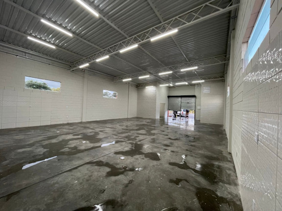 Imagem Galpão à Venda ou Locação, 205 m² em Jundiaquara - Araçoiaba Da Serra Imagem Galpão à Venda ou Locação, 205 m² em Jundiaquara - Araçoiaba Da Serra